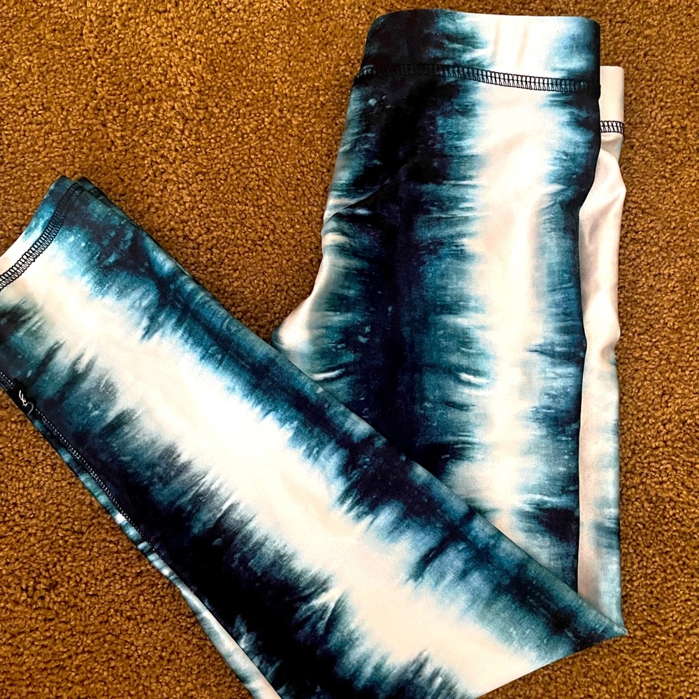 Womens XS Terez cropped leggings.
